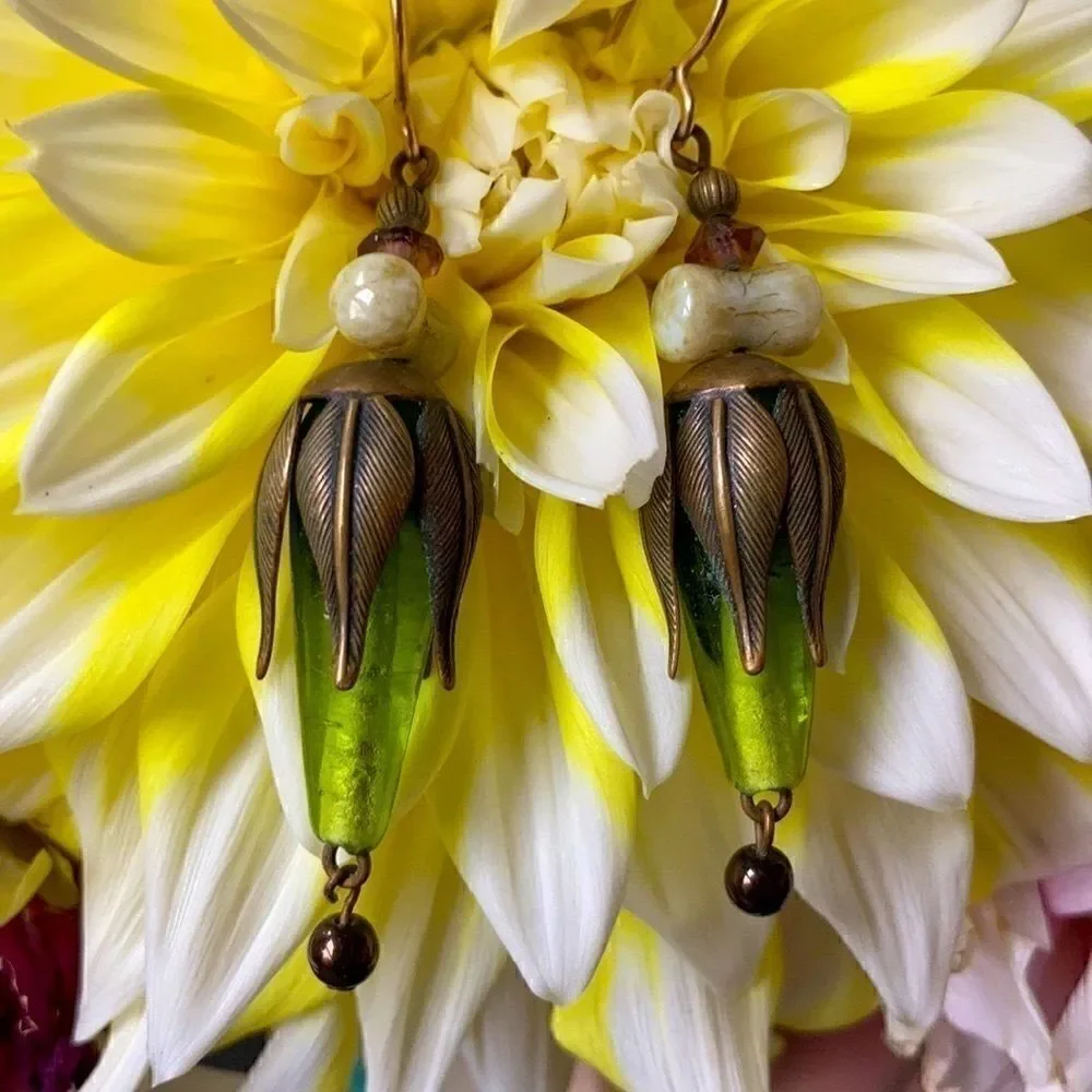 Vintage Glass metal bead bronze pierced green purple bone color earrings